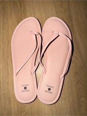Shade & Shore Women's Pink Flip Flops Size 8 NWOT